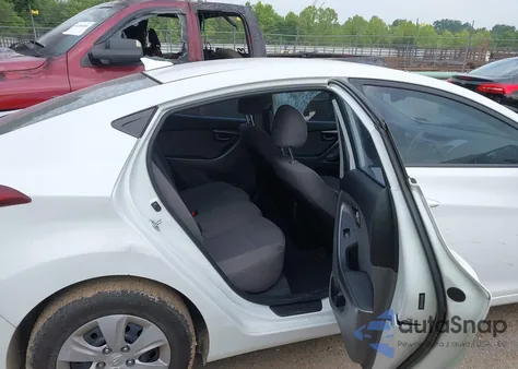 2016 Hyundai Elantra Se/Sport/Limited из США, поврежденный, VIN 5NPDH4AE4GH765866